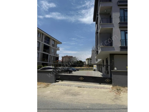 Selimpaşa Mah. Silivri Satılık İkinci El Daireler |  2+1 Oda | 70M2 91.000$  Krediye Uygun  | Yüksek Giriş | Doğalgaz(Kombi) Resim-2