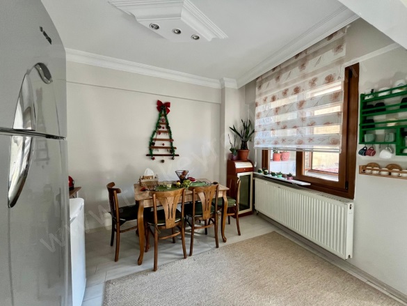 Firuzağa Mah. Beyoğlu Satılık İkinci El Daireler |  2+1 Oda | 135M2 227.500$  Krediye Uygun  | Yüksek Giriş | Doğalgaz(Kombi) | 2 Banyo | 2 Yatak Odası Resim-5