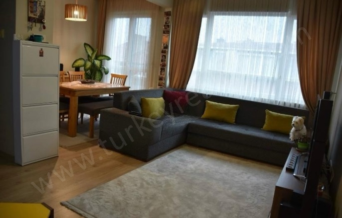 Gümüşsuyu Mah. Beyoğlu Satılık Daire |  2+1 Oda | 75M2 227.000$  Krediye Uygun  | 4. Kat | Doğalgaz(Kombi) | 1 Banyo | 2 Yatak Odası Resim-1