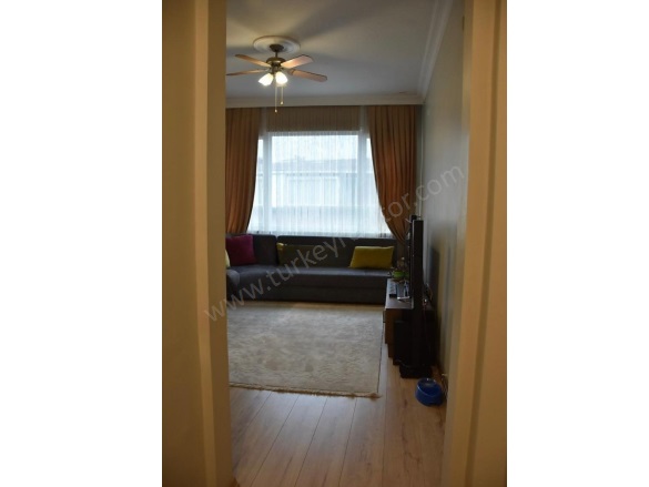 Gümüşsuyu Mah. Beyoğlu Satılık Daire |  2+1 Oda | 75M2 227.000$  Krediye Uygun  | 4. Kat | Doğalgaz(Kombi) | 1 Banyo | 2 Yatak Odası Resim-2