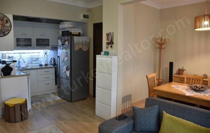 Gümüşsuyu Mah. Beyoğlu Satılık Daire |  2+1 Oda | 75M2 227.000$  Krediye Uygun  | 4. Kat | Doğalgaz(Kombi) | 1 Banyo | 2 Yatak Odası Resim-5