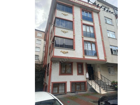 Akşemsettin Mah. Eyüpsultan Satılık İkinci El Daireler |  4+1 Oda | 185M2 220.000$  Krediye Uygun  | 3. Kat | Doğalgaz(Kombi) | 2 Banyo | 4 Yatak Odası Resim-1