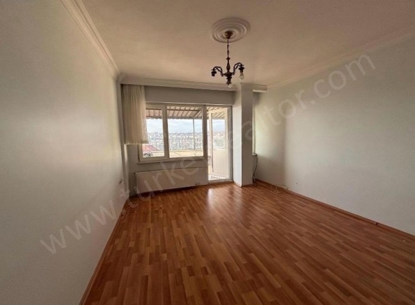 Keçeci Piri Mah. Beyoğlu Satılık İkinci El Daireler |  2+1 Oda | 85M2 175.000$  Krediye Uygun  | 3. Kat | 1 Banyo | 2 Yatak Odası Resim-4