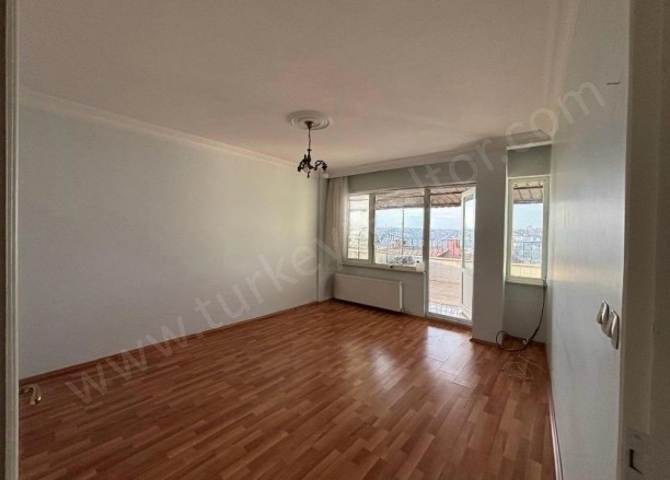 Keçeci Piri Mah. Beyoğlu Satılık İkinci El Daireler |  2+1 Oda | 85M2 175.000$  Krediye Uygun  | 3. Kat | 1 Banyo | 2 Yatak Odası Resim-5