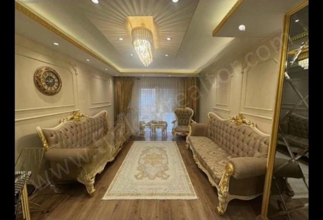 Feriköy Mah. Şişli Satılık İkinci El Daireler |  3+1 Oda | 120M2 257.500$  Krediye Uygun  | 2. Kat | Doğalgaz(Kombi) | 1 Banyo | 3 Yatak Odası Resim-1