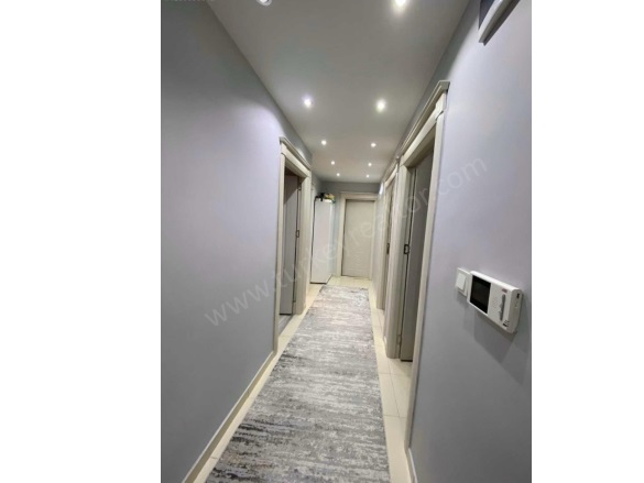 Paşa Mah. Şişli Satılık İkinci El Daireler |  2+1 Oda | 100M2 150.000$  Krediye Uygun  | 3. Kat | Doğalgaz(Kombi) | 1 Banyo | 2 Yatak Odası Resim-4