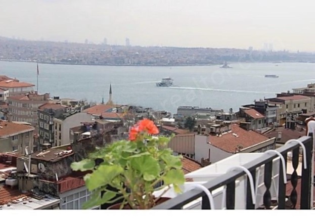 Cihangir Mah. Beyoğlu Satılık İkinci El Daireler |  2+1 Oda | 130M2 492.000$  Krediye Uygun  | 3. Kat | Doğalgaz(Kombi) | 1 Banyo | 2 Yatak Odası Resim-1