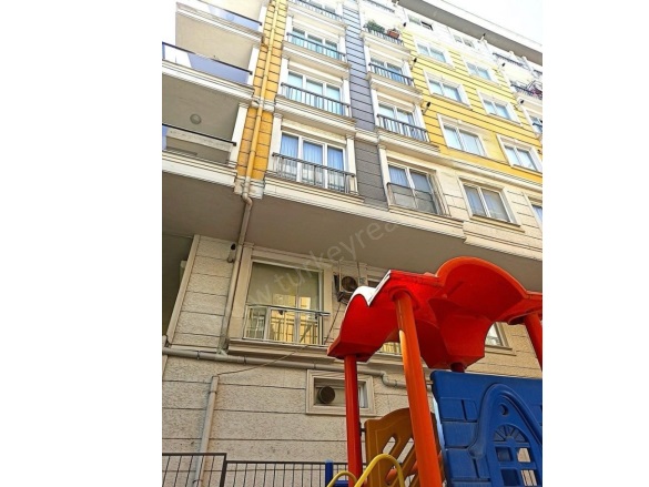 Yakuplu Mah. Beylikdüzü Satılık İkinci El Daireler |  2+1 Oda | 90M2 100.500$  Krediye Uygun  | 2. Kat | Doğalgaz(Kombi) | 1 Banyo | 2 Yatak Odası Resim-2