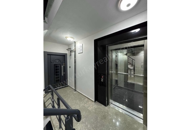 Yakuplu Mah. Beylikdüzü Satılık İkinci El Daireler |  2+1 Oda | 105M2 105.500$  Krediye Uygun  | 1. Kat | Doğalgaz(Kombi) | 1 Banyo | 2 Yatak Odası Resim-2