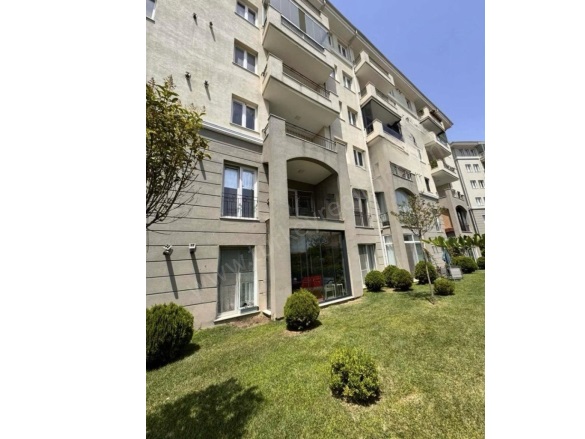 Marmara Mah. Beylikdüzü Satılık İkinci El Daireler |  2+1 Oda | 130M2 258.000$  Krediye Uygun  | 1. Kat | Doğalgaz(Kombi) | 2 Banyo | 2 Yatak Odası Resim-3