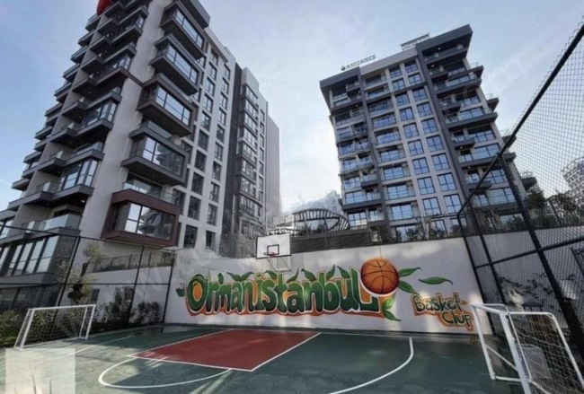 Hamidiye Mah. Kağıthane Satılık Daire |  2+1 Oda | 156M2 353.500$  Krediye Uygun  | Giriş Katı | Merkezi Isınma(Pay Ölçer) | 2 Banyo | 2 Yatak Odası Resim-1