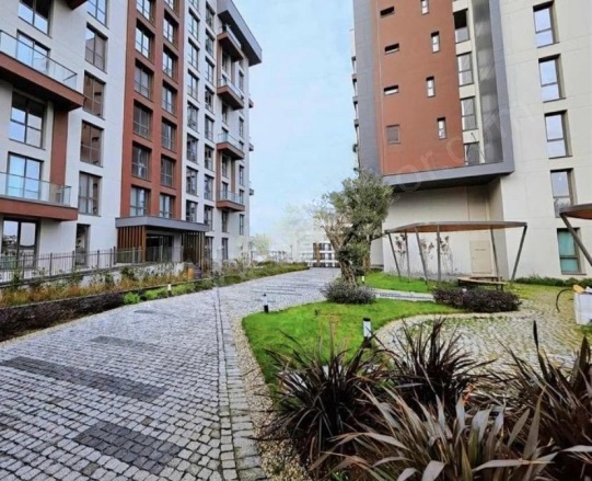 Hamidiye Mah. Kağıthane Satılık Daire |  2+1 Oda | 156M2 353.500$  Krediye Uygun  | Giriş Katı | Merkezi Isınma(Pay Ölçer) | 2 Banyo | 2 Yatak Odası Resim-2