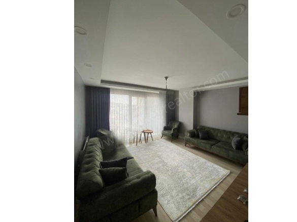 Piripaşa Mah. Beyoğlu Satılık İkinci El Daireler |  4+2 Oda | 220M2 321.500$  Krediye Uygun  | 4. Kat | Doğalgaz(Kombi) | 2 Banyo | 4 Yatak Odası Resim-3