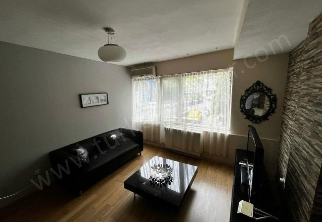 19 Mayıs Mah. Şişli Satılık İkinci El Daireler |  2+1 Oda | 120M2 162.000$  Krediye Uygun  Eşyalı  | 2. Kat | Doğalgaz(Kombi) | 1 Banyo | 2 Yatak Odası Resim-4