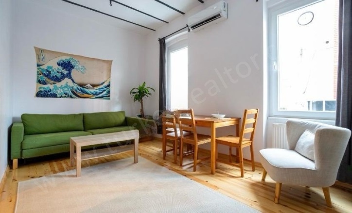 Kalyoncu Kulluğu Mah. Beyoğlu Satılık İkinci El Daireler |  1+1 Oda | 60M2 125.000$  Krediye Uygun  Eşyalı  | Zemin Kat | Doğalgaz(Kombi) | 1 Banyo | 1 Yatak Odası Resim-1