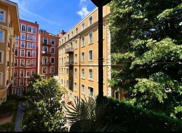 Beyoğlu istiklale Yürüme Mesafesinde Satılık ikinci El Daireler 2+1 Daire Tomtom Mah