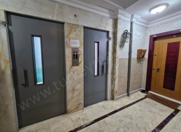 Hamidiye Mah. Kağıthane Satılık İkinci El Daireler |  3+1 Oda | 140M2 275.000$  Krediye Uygun  | 4. Kat | Doğalgaz(Kombi) | 1 Banyo | 3 Yatak Odası Resim-4
