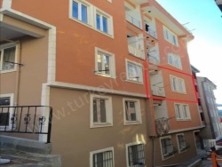 Kağıthane Gürsel Mah. Satılık İkinci El Daireler 2+1 80 M2 | Yüksek Giriş | Doğalgaz(Kombi) | 1 Banyo | 2 Yatak Odası