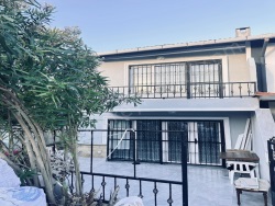 Silivri Semizkumlar Mah. Satılık Villa 3+1 120 M2 | Villa Ve Müstakil | Doğalgaz(Kombi) | 1 Banyo | 3 Yatak Odası