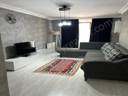 Şişli Paşa Mah. Satılık İkinci El Daireler 1+1 60 M2 | Zemin Kat | Doğalgaz(Kombi) | 1 Banyo | 1 Yatak Odası