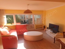 Beşiktaş Mecidiye Mah. Satılık İkinci El Daireler 2+1 83 M2 | 2. Kat | Doğalgaz(Kombi) | 1 Banyo | 2 Yatak Odası