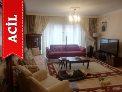 Esenyurtta Site İçerisinde Acil Satılık Daire 3+1 Çınar Mah