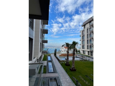 Büyükçekmecede Site İçi 2+1 Satılık İkinci El Daireler Yeni Daire Pınartepe Mah