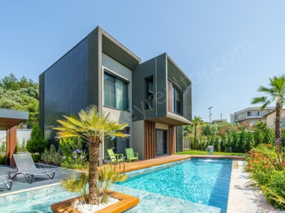 Aydın Kuşadasında Full Eşyalı Satılık Lüks Villalar Tamamlanan Konut Projeleri Karaova Mah