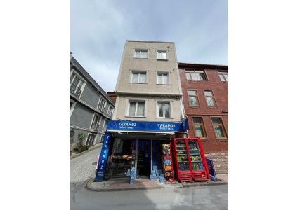 Sultanahmet Küçükayasofyada Satılık Bina 1+1 Fatih Küçük Ayasofya Mah