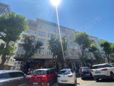 Güngören Merterde Merkezi Lokasyonda Satılık İkinci El Daireler Fırsat Daire 3+1 Abdurrahman Nafiz Gürman Mah