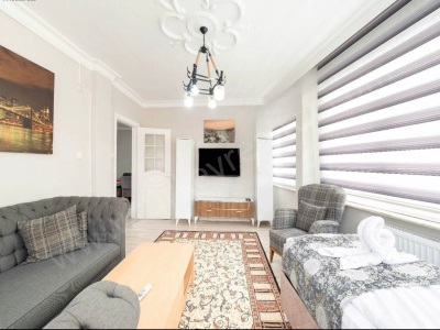 Sultanahmette 3 Bloklu Sitede Eşyalı Satılık İkinci El Daireler Daire 3+1 Fatih Küçük Ayasofya Mah