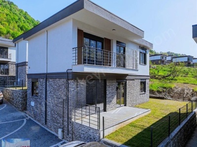 Site İçerisinde 4+1 Satılık Villa Lüks Gölcük İhsaniye Merkez Mah