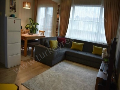 Beyoğlunda İçi Komple Yenilenmiş Satılık Daire 2+1 Gümüşsuyu Mah