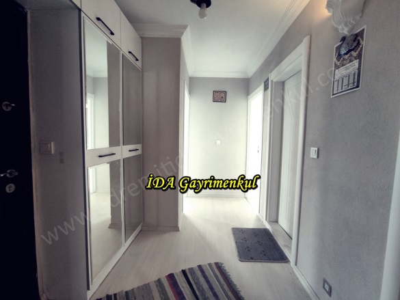 Kadıköy Mah. Edremit Satılık Daire |  2+1 Oda | 180M2 3.250.000Tl  Krediye Uygun  | 2. Kat | Doğalgaz(Kombi) | 1 Banyo | 2 Yatak Odası Resim-5