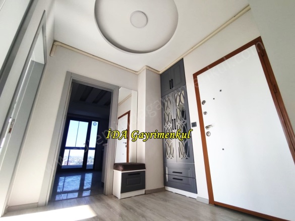 Hamidiye Mah. Edremit Satılık Daire |  3+1 Oda | 145M2 5.950.000Tl  Krediye Uygun  | 5. Kat | Doğalgaz(Kombi) | 2 Banyo | 3 Yatak Odası Resim-3