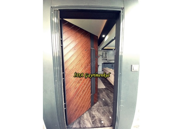 Çamlıbel Mah. Edremit Satılık Villa |  4+1 Oda | 240M2 17.000.000Tl  Krediye Uygun  Eşyalı  | Villa | Klima | 3 Banyo | 4 Yatak Odası Resim-1