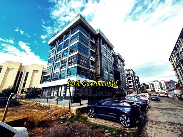 Gazicelal Mah. Edremit Satılık Ofis / Büro |  1+1 Oda | 36M2 1.999.000Tl  Krediye Uygun  | 1. Kat | Klima | 1 Banyo Resim-5