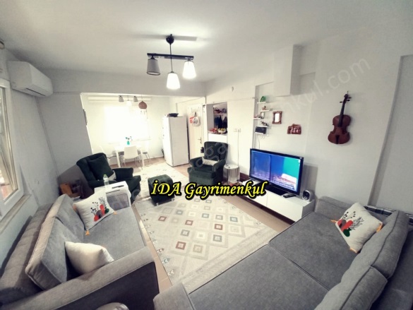 Altınoluk Mah. Edremit Satılık Daire |  2+1 Oda | 100M2 4.000.000Tl  Krediye Uygun  | Bahçe Katı | Klima | 1 Banyo | 2 Yatak Odası Resim-4