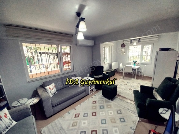 Altınoluk Mah. Edremit Satılık Daire |  2+1 Oda | 100M2 4.000.000Tl  Krediye Uygun  | Bahçe Katı | Klima | 1 Banyo | 2 Yatak Odası Resim-5
