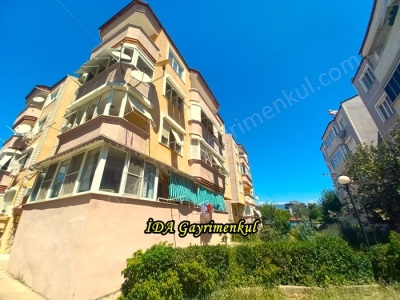 İdadan Akçay İkizçayda Site İçi 140M2 Doğalgazlı Satılık Daire 3+1 Edremit İkizçay Mah