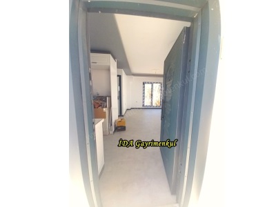 İdadan Gömeç Yayada Denize Yakın Bahçeli Sıfır 3+1 Satılık Villa Yaya Mah