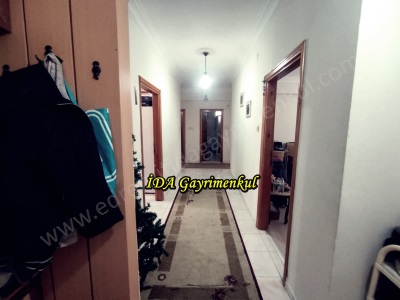 İdadan Edremit Gazicelalde Doğalgazlı Satılık Daire 3+1 Köşe Gazicelal Mah