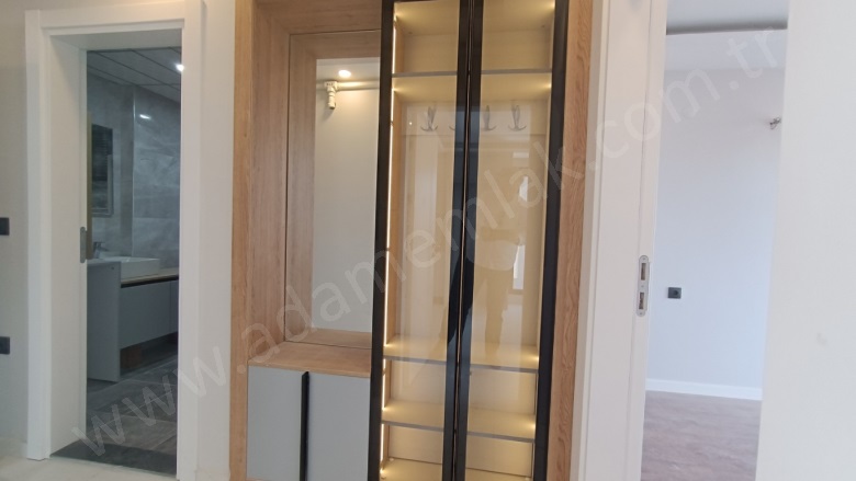 İkiçeşmelik Mah. Kuşadası Satılık Daire |  3+1 Oda | 140M2 9.500.000Tl | 1. Kat | Yerden Isıtma | 2 Banyo | 3 Yatak Odası Resim-4