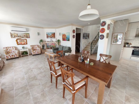 Bayraklıdede Mah. Kuşadası Satılık Villa |  5+2 Oda | 225M2 10.500.000Tl | Villa | Klima Resim-4