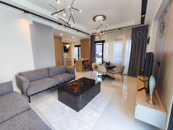 Davutlar Mah. Kuşadası Satılık Villa |  3+1 Oda | 150M2 14.250.000Tl  Krediye Uygun  | Villa Ve Müstakil | Klima | 3 Banyo | 3 Yatak Odası Resim-4