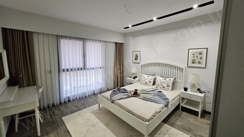 İkiçeşmelik Mah. Kuşadası Satılık Daire |  2+1 Oda | 95M2 7.200.000Tl | 2. Kat | Yerden Isıtma | 2 Banyo | 2 Yatak Odası Resim-5