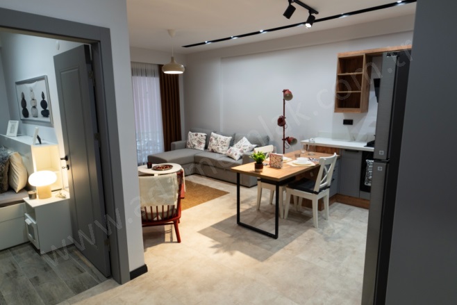 İkiçeşmelik Mah. Kuşadası Satılık Daire |  1+1 Oda | 55M2 4.950.000Tl | 2. Kat | Yerden Isıtma | 1 Banyo | 1 Yatak Odası Resim-2