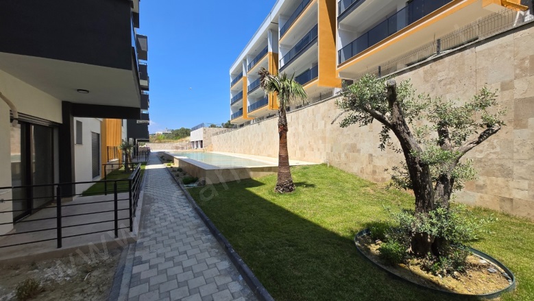 İkiçeşmelik Mah. Kuşadası Satılık Daire |  1+1 Oda | 55M2 4.365.000Tl | 2. Kat | Yerden Isıtma | 1 Banyo | 1 Yatak Odası Resim-3