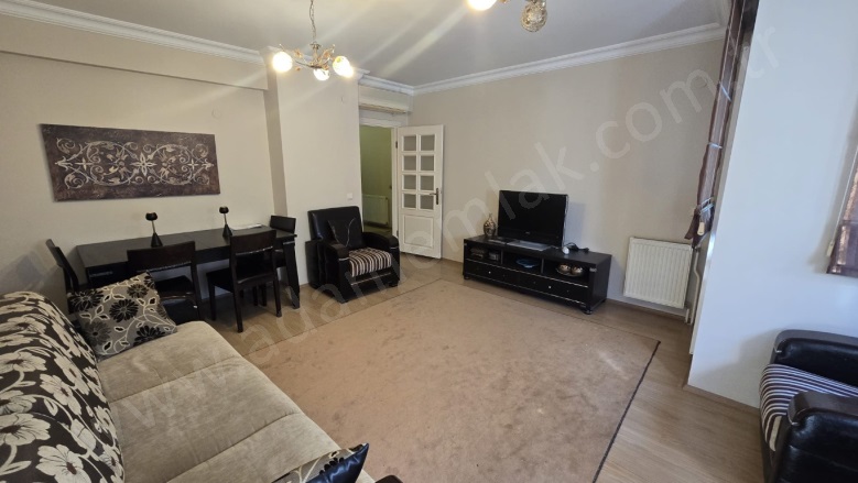 İkiçeşmelik Mah. Kuşadası Kiralık Daire |  3+1 Oda | 125M2 Aylık 30.000Tl Eşyalı  | 3. Kat | Isı Pompası | 2 Banyo | 3 Yatak Odası Resim-5