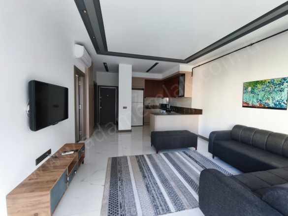 Kuşadası Ege Mah Ada Pier Sitesinde Eşyalı 1+1 Kiralık Daire